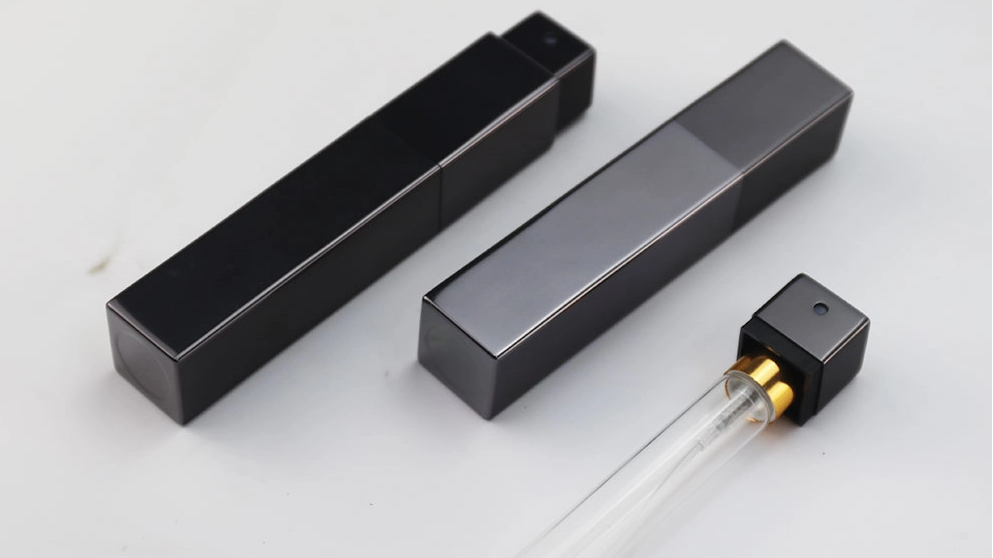 Twist Square Refillable Perfume Atomizer – A Premium Packaging Solution for Fragrance Brands