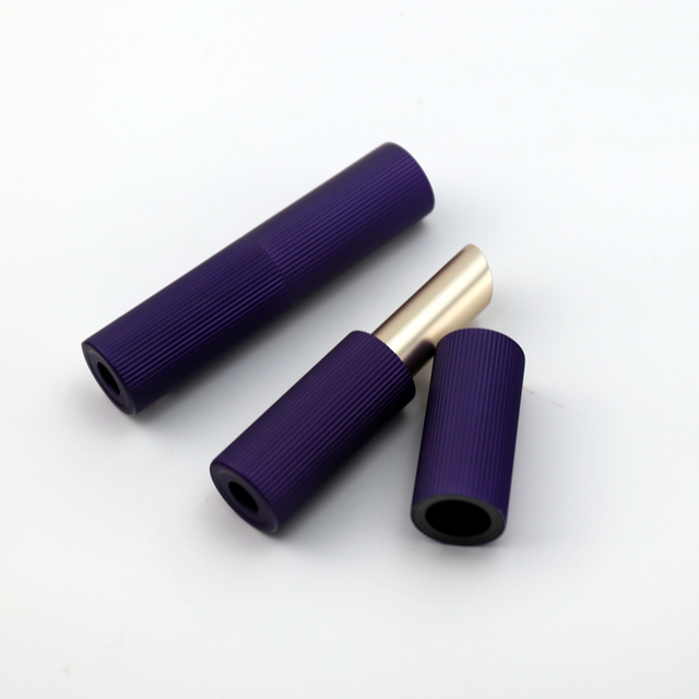 Round Ribbed Bottom Filling Magnetic Lipstick Container