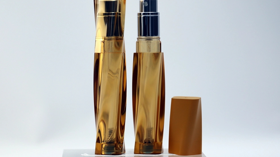 Why We Opt for Plastic in Crafting Our Perfume Atomizers