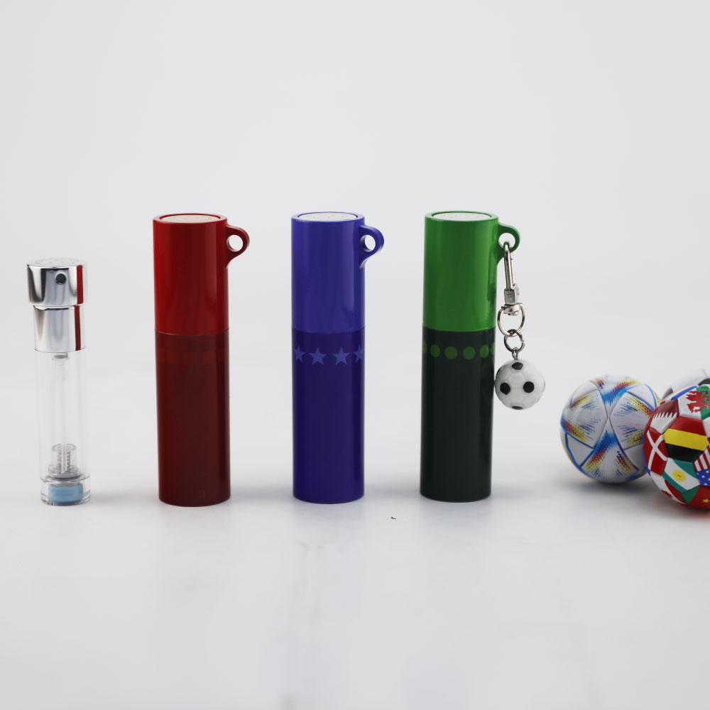 Football World Cup IP Twist Up 5ml Empty Refillable Perfume Spray Bottle for Travel